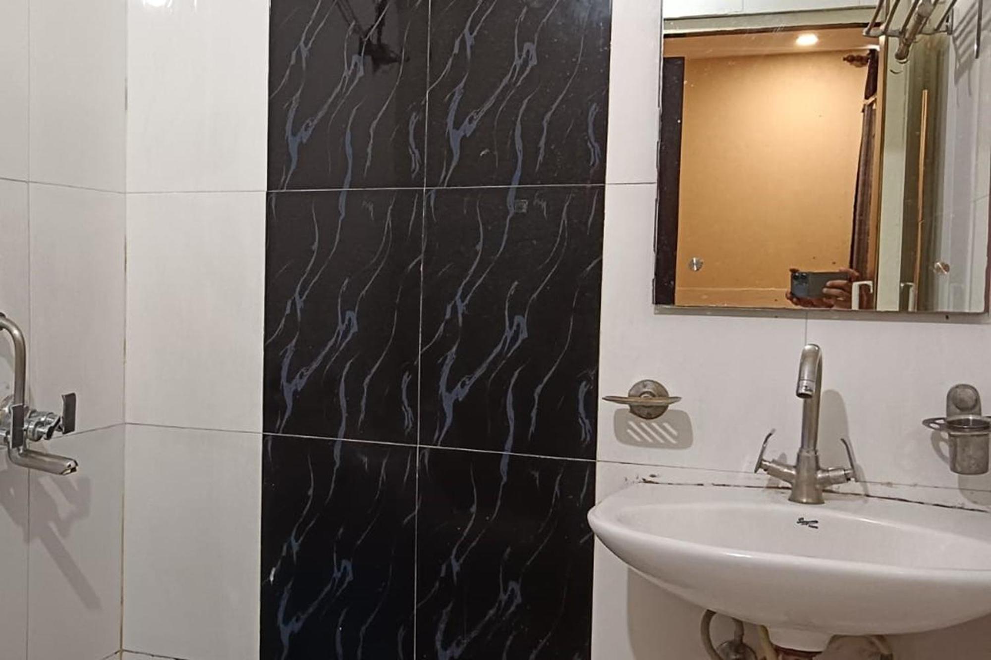 Hotel Shree Kanta Gurgaon Extérieur photo