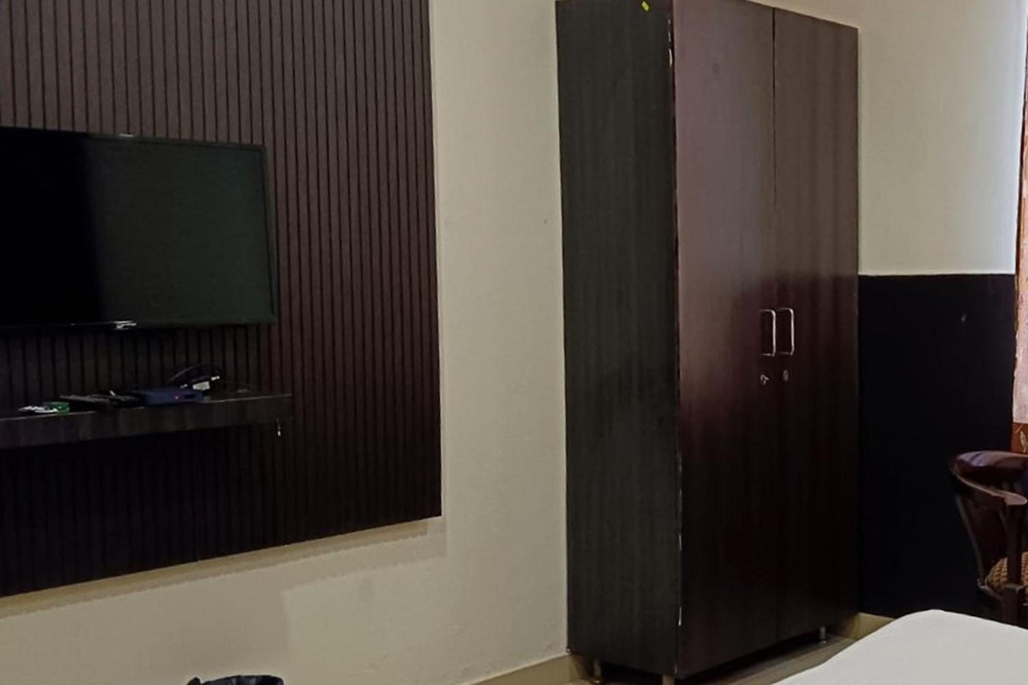 Hotel Shree Kanta Gurgaon Extérieur photo