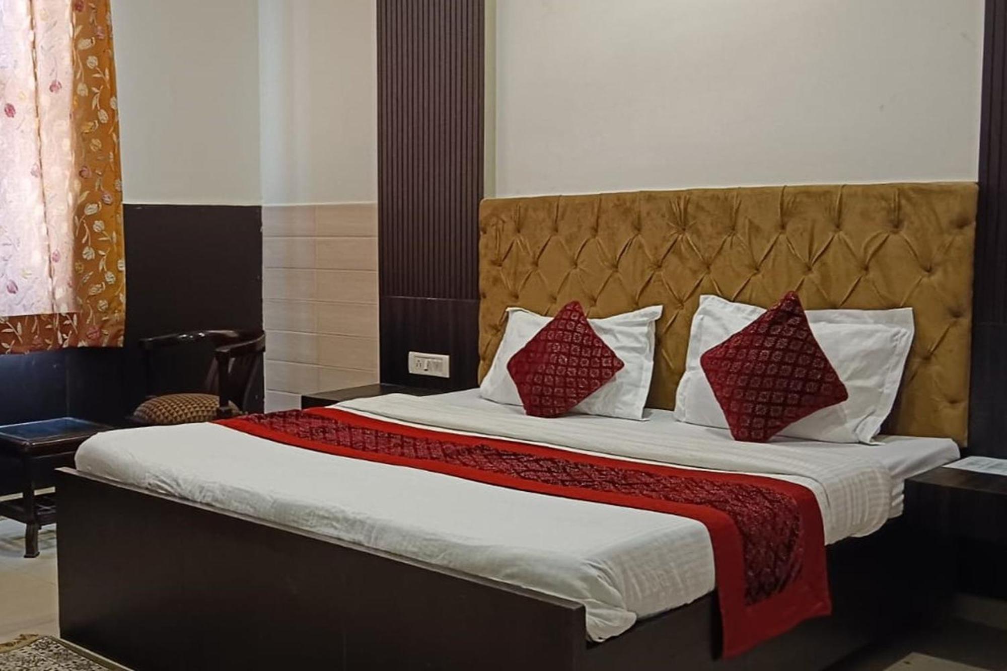 Hotel Shree Kanta Gurgaon Extérieur photo