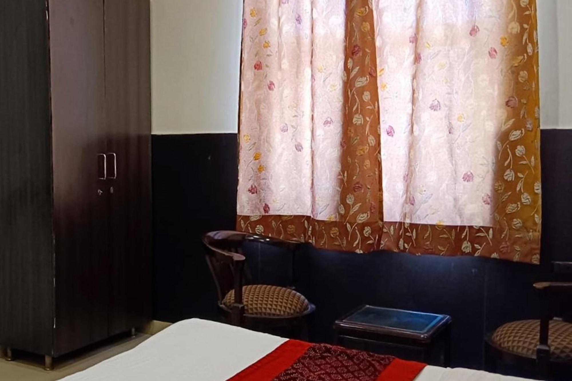 Hotel Shree Kanta Gurgaon Extérieur photo