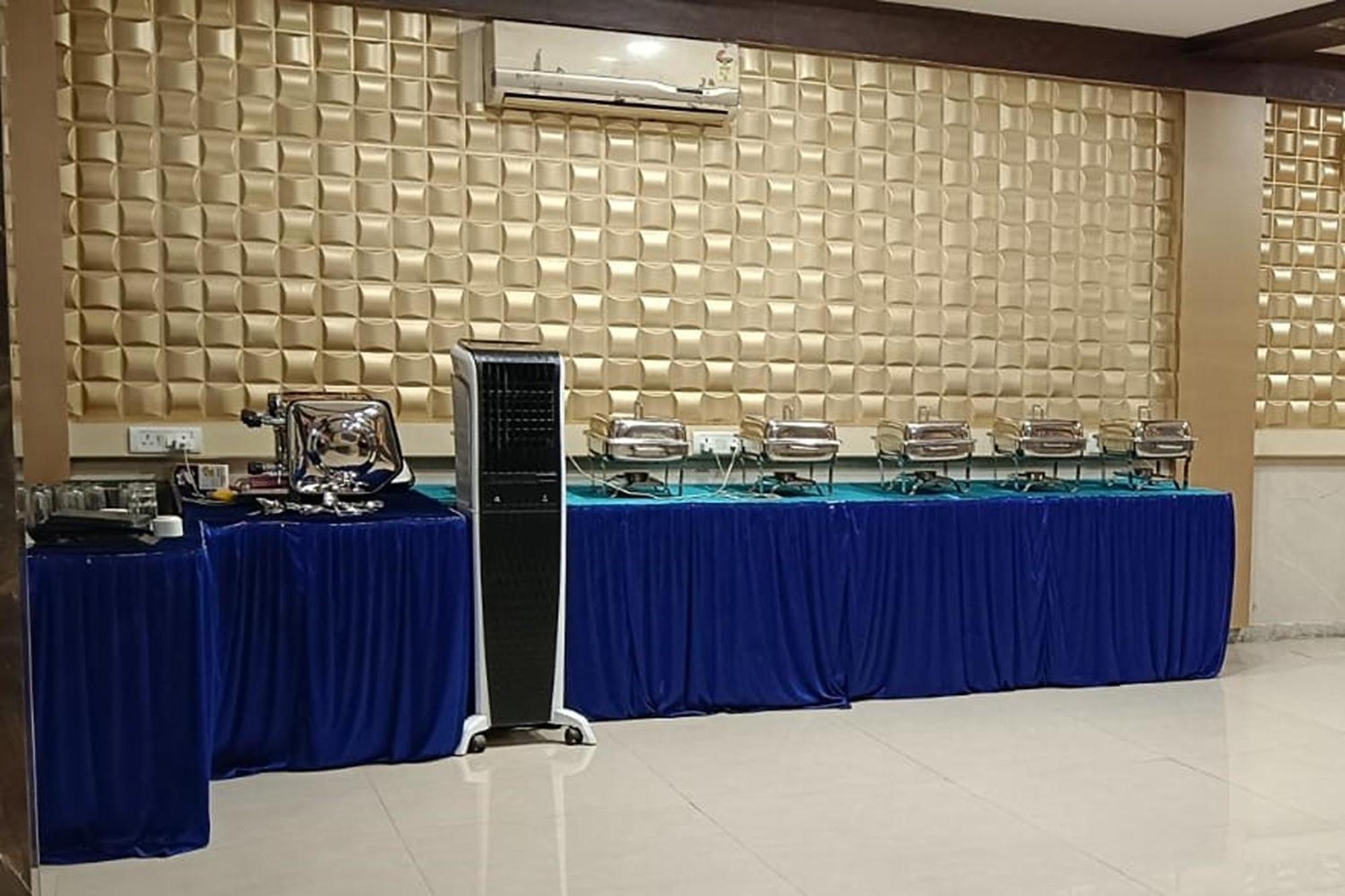 Hotel Shree Kanta Gurgaon Extérieur photo